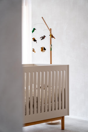 FORSALA - Viðarstandur - Wooden Stand- Mobile