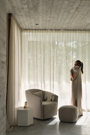 FORSALA - Gomi Snúnings- og hægindastóll – Mohair Latte